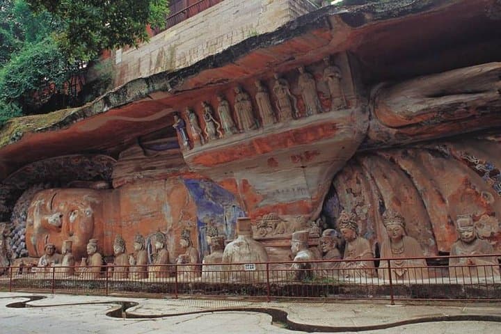 1-Day Chongqing Dazu Rock Carvings Private Tour With the Lunch