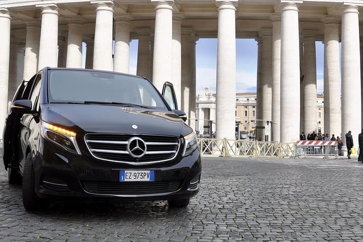 Private Sightseeing Tour of Rome and Vatican Museums with Your Driver