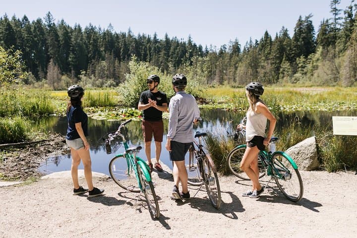 The Stanley Park Bicycle Tour by Cycle City Tours