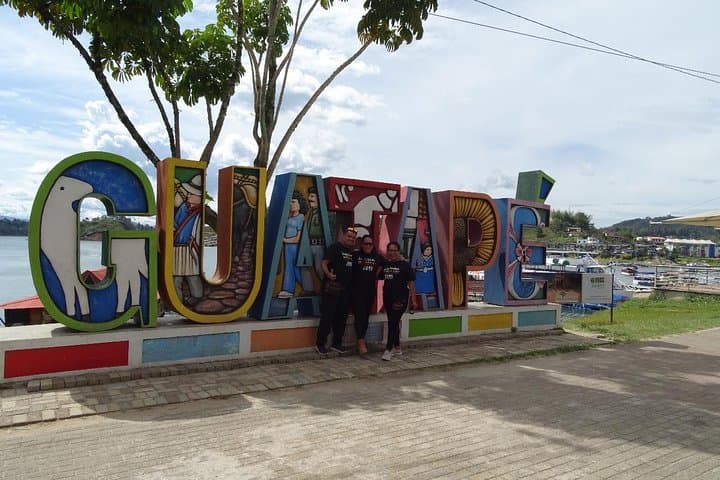 Tour privado Guatape.