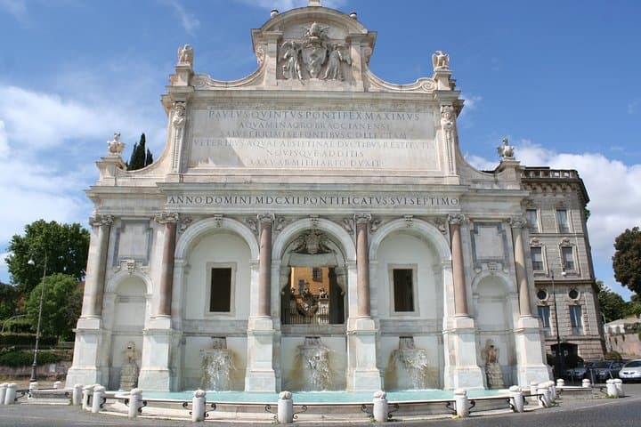 Gianicolo to Trastevere: Italy's Independence trail with GELATO