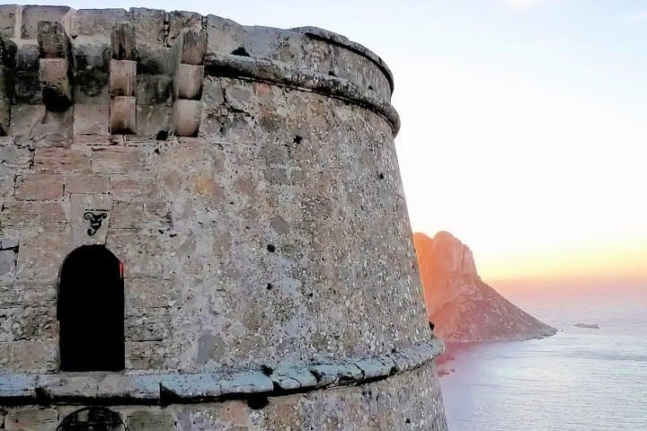 Secrets of Ibiza - Car tour in 8 hours