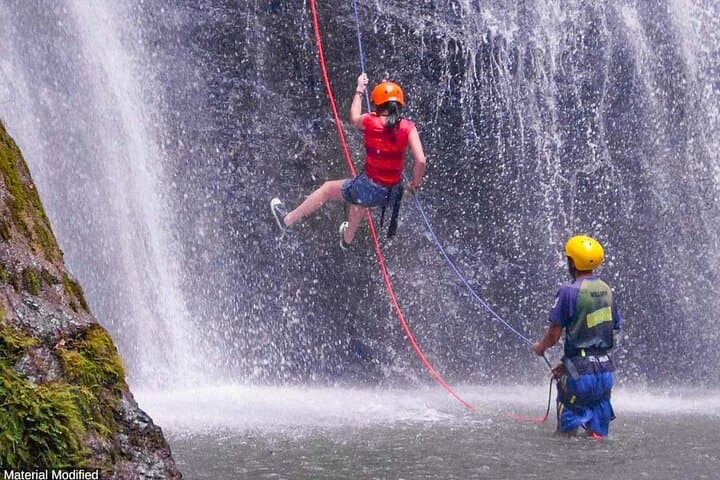 The Philippines: Bohol, Cebu & Dumaguete Area in 6 Days, 1st Class Custom Tours