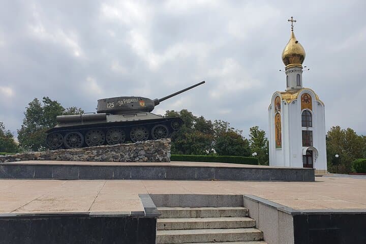 14 Days Private Tour in Romania, Moldova, Transnistria from Bucharest