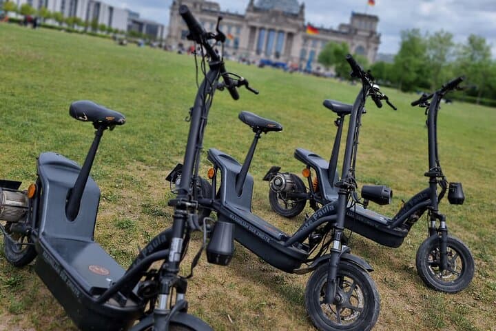 E-scooter Sightseeing Tours in Berlin