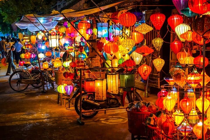 Private trip Discover Da Nang's beauty and Hoi An by night