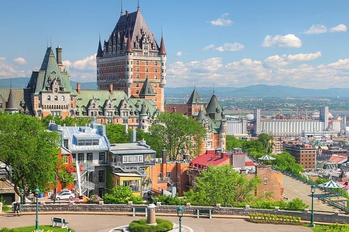 Full-Day Quebec City Tour plus Sightseeing Cruise