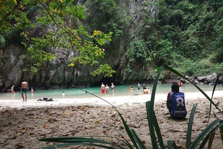 Koh Lanta: 4 Islands Tour by Speedboat with Snorkeling