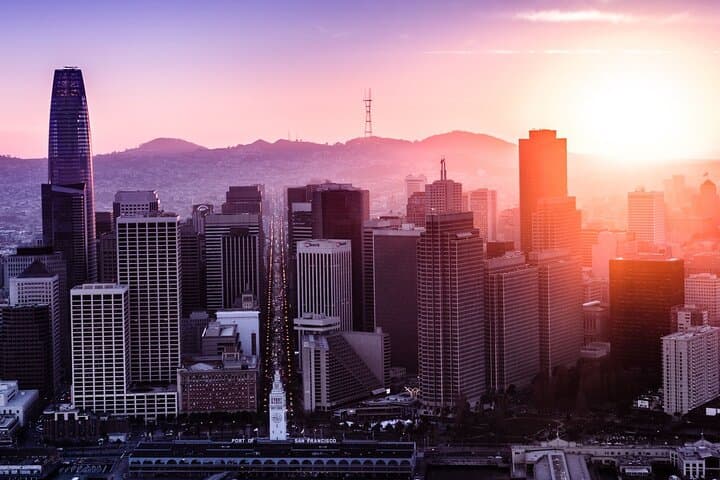 Airplane Elite San Francisco Flight Tour