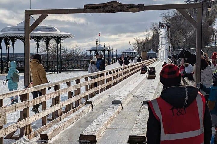 Quebec City : Winter Magic Walking Tour