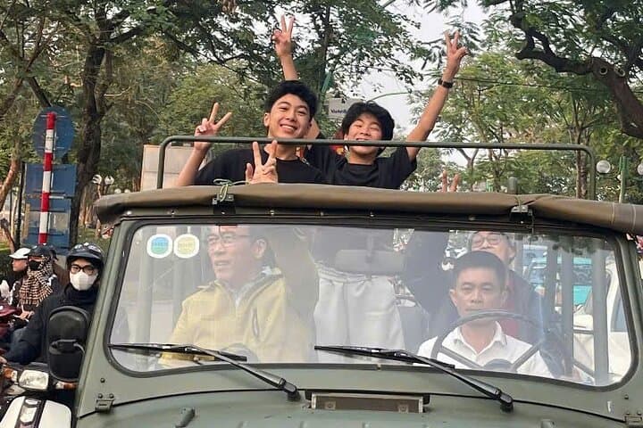 Hanoi Army Jeep Tour with Food and Culture Sightseeing