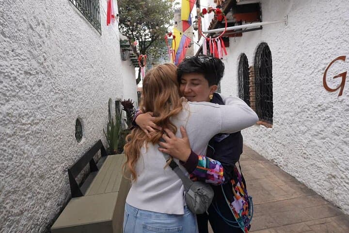 Rent a local friend in Bogota