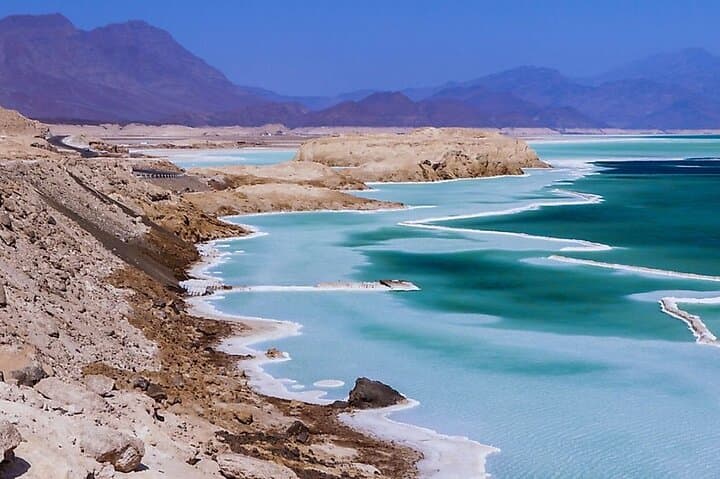 Guided Tour of Lake Assal Escape